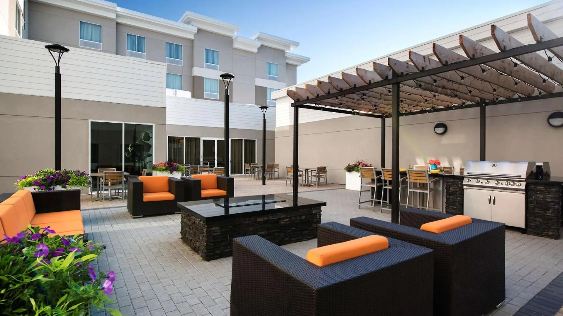 Homewood Suites By Hilton Winnipeg Airport - Polo Park