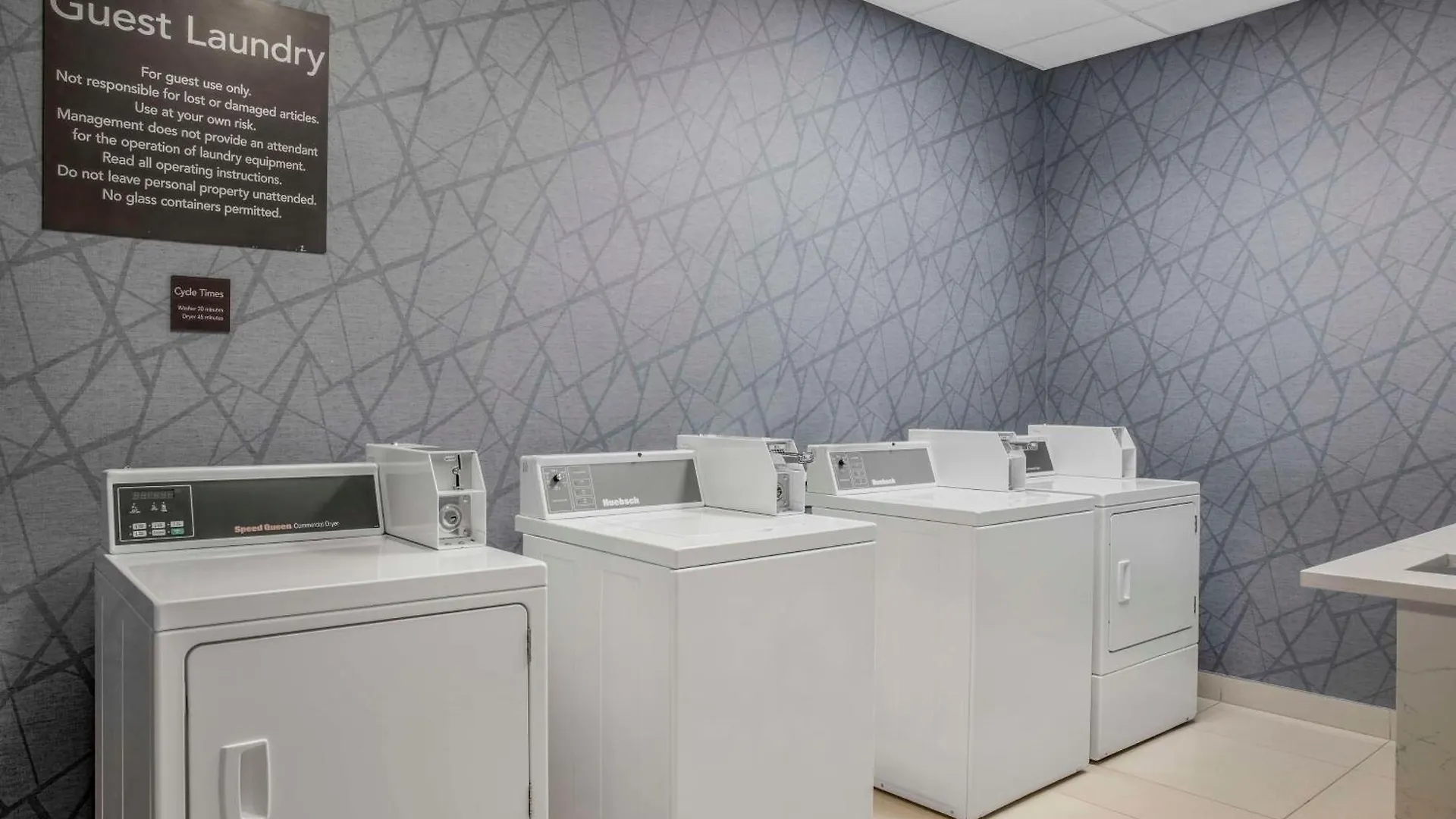 Homewood Suites By Hilton Winnipeg Airport - Polo Park Отель