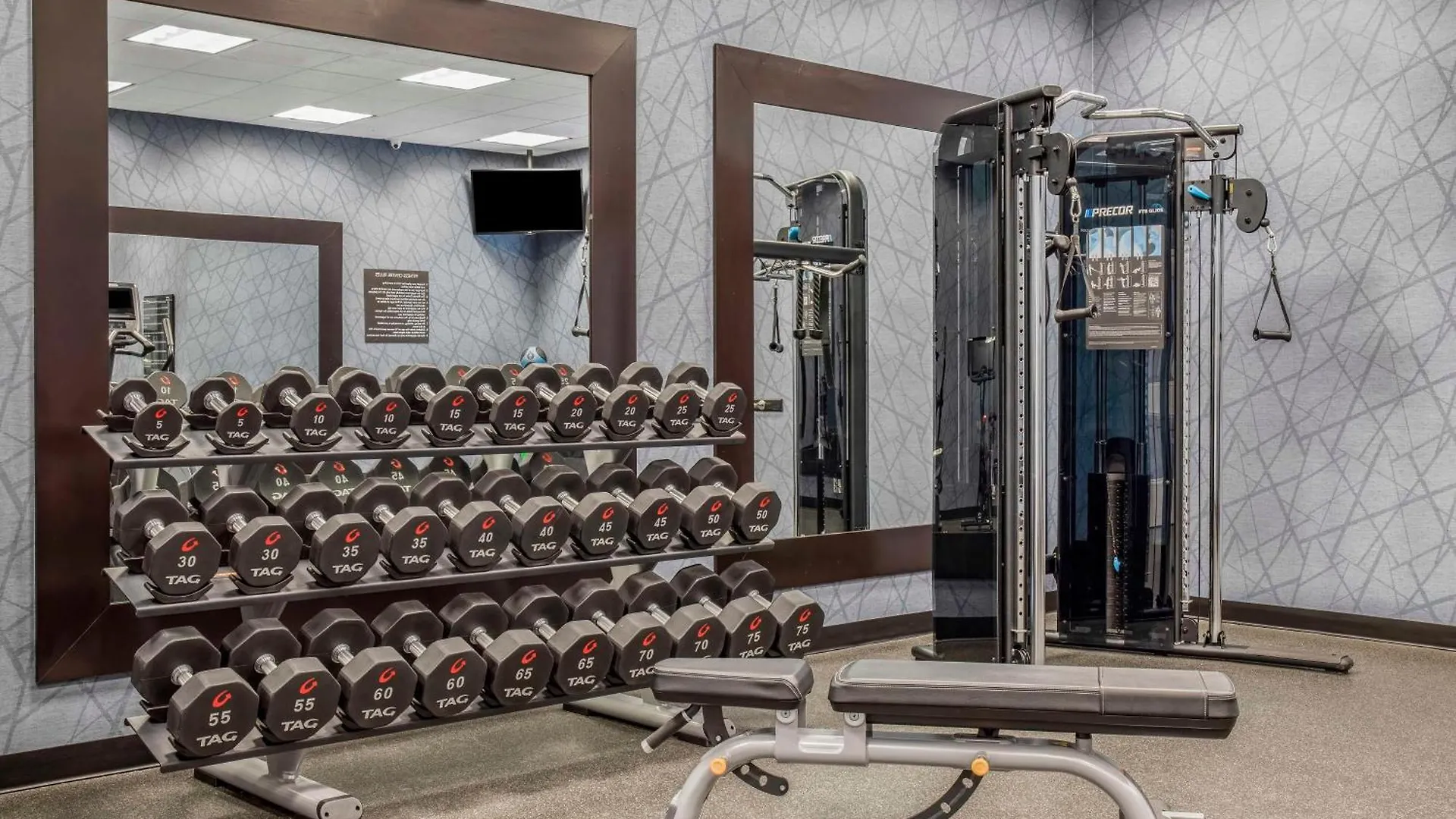 *** Отель Homewood Suites By Hilton Winnipeg Airport - Polo Park Канада