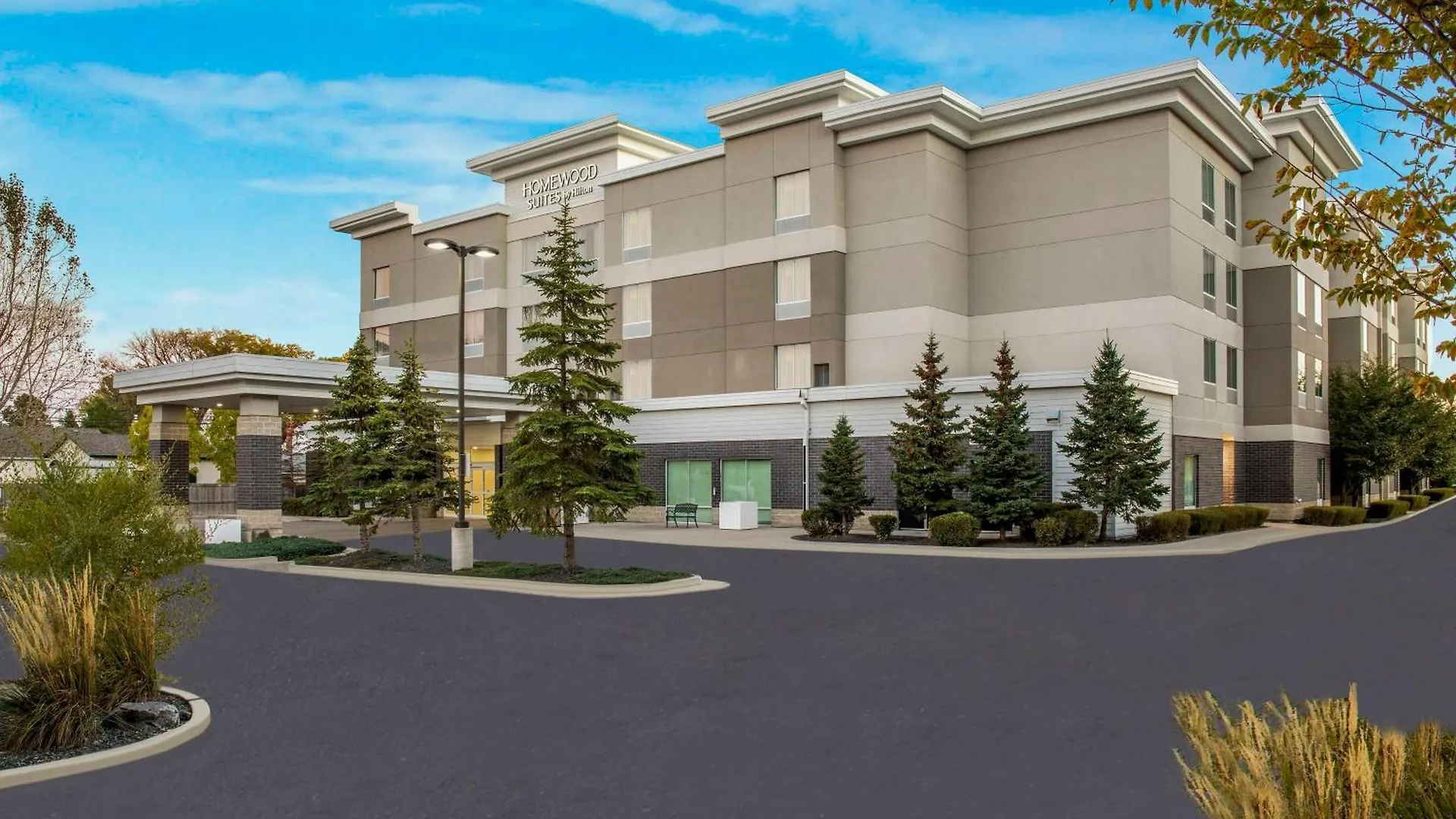 Отель Homewood Suites By Hilton Winnipeg Airport - Polo Park