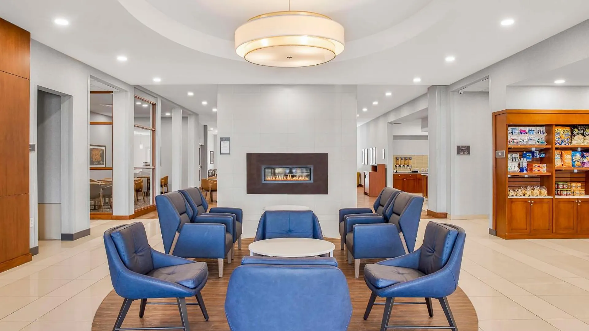 Homewood Suites By Hilton Winnipeg Airport - Polo Park 3*,
